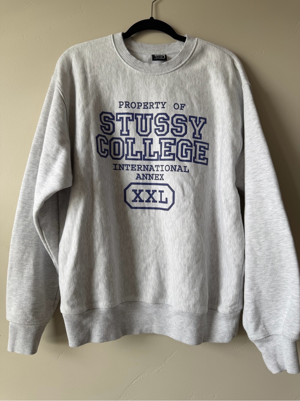 Men’s Stussy College Graphic Crewneck Sweatshirt Size Medium